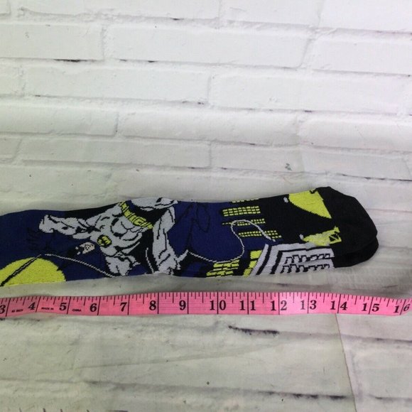DC Comics Batman Classic Crew Socks 1 Pair - Picture 4 of 4